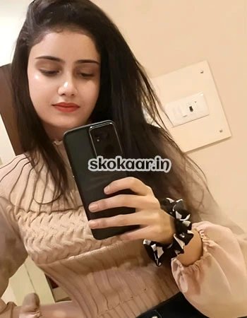 Ishita - Call Girl in Dehradun